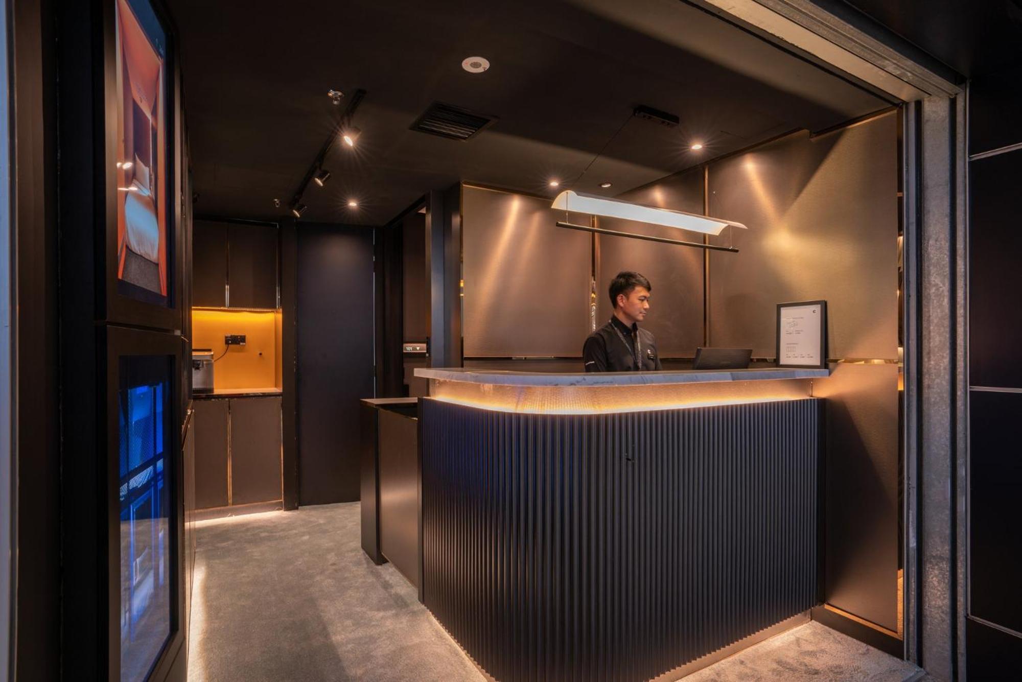 Capsuletransit Sleep Lounge Klia T1 Airport Hotel - Landside, Public Area At Lvl 5 Sepang Exterior photo